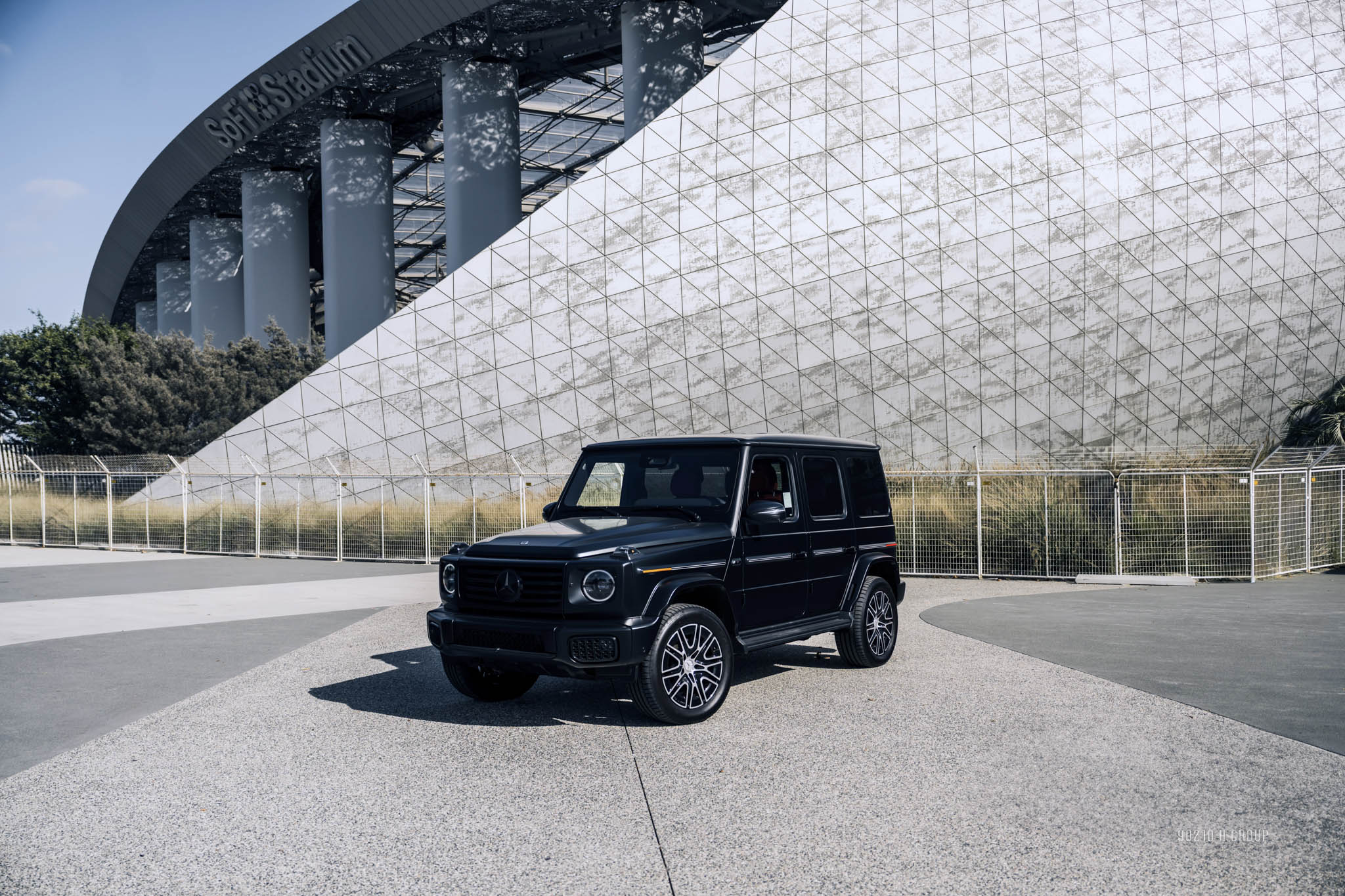 2025 Mercedes-Benz G580 Black Matt Rental in Los Angeles - 90210 H